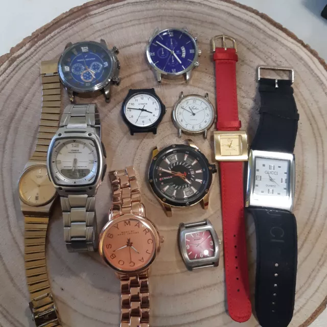 Lot de 11 Montres fonctionnent pile fournies