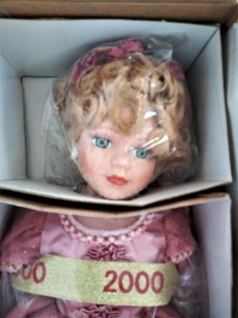 New Lovely 2000 Millenium Porcelain Doll Heritage Signature Collection With Coa  3