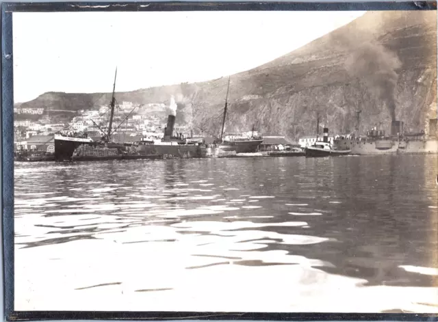 Algérie, Oran, chargement de matériel sur un navire, Vintage citrate print, 1908