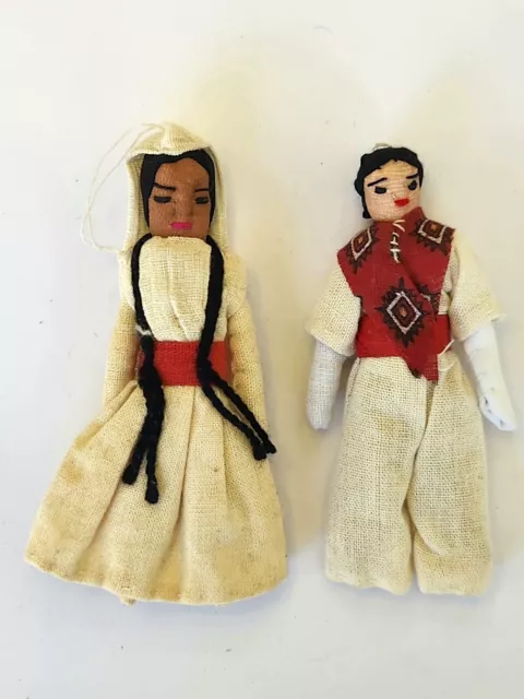 Beautiful Handcrafted Latin American Cloth Doll Man And Woman 4.5"