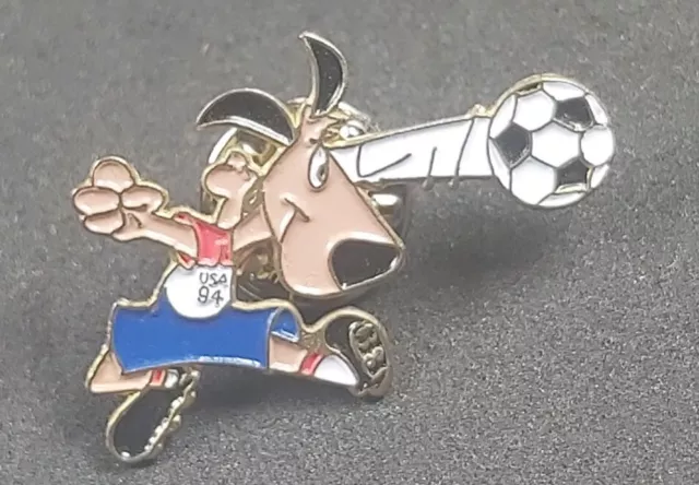 World Cup Pin Badge USA 1994 Football Soccer 94