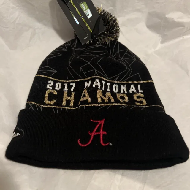Unisex Nike Alabama Crimson Tide 2017 National Champs Knit Beanie Hat Pom