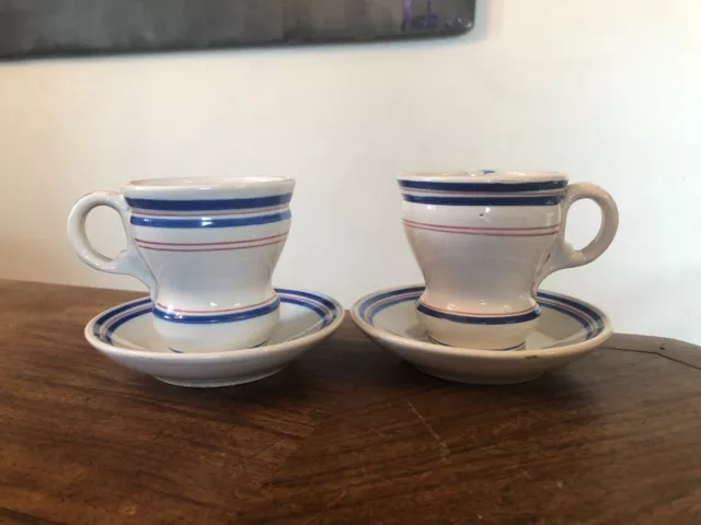 2 ANCIENNES TASSES BRÛLOT et SOUCOUPES  EN PORCELAINE ÉPAISSE (lot n°4)