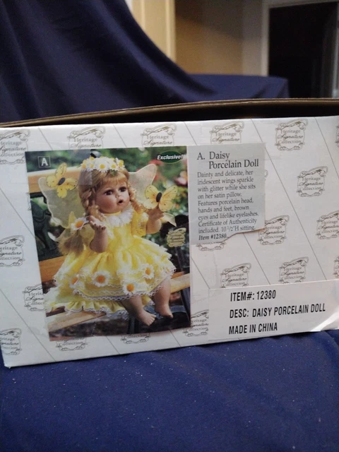heritage signature collection porcelain doll Daisy 12380 2