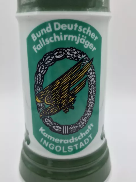 Bierkrug mit Zinndeckel,,Bund Deutscher Fallschirmjäger-Kameradschaft INGOLSTADT 2