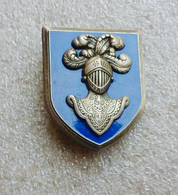 Insigne béret chasseurs métro... ABC Cavalerie - La Tranchée Militaire