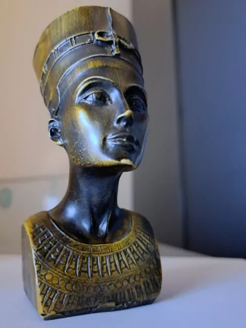 handgefertigte Nofretete-Figur  - Deko Statue Ägypten aus dem Herzen Ägyptens