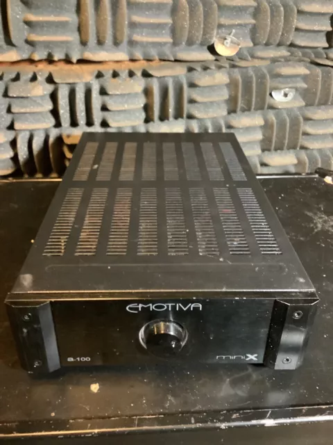 Emotiva MiniX A-100 Power Amplifier