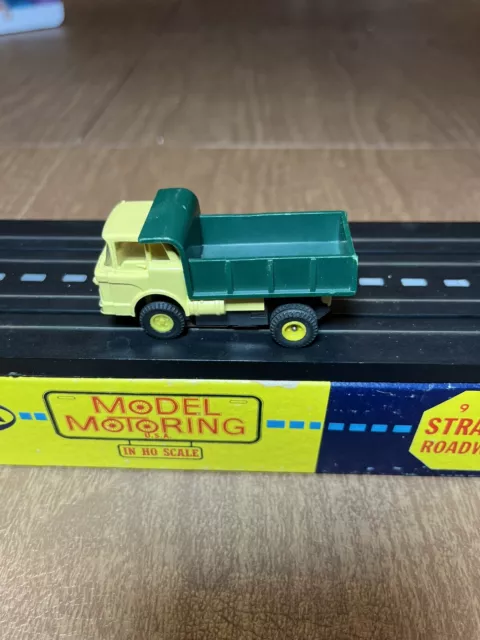 Vintage Aurora Tjet Mack Dump Truck HO Slot Car