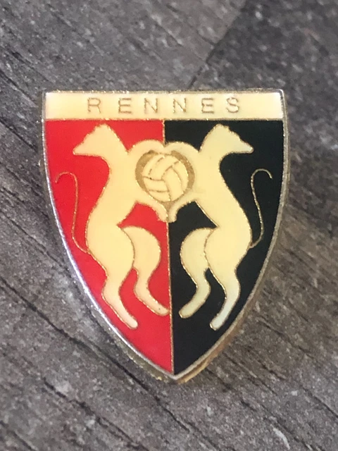 PIN'S FOOTBALL NIMES OLYMPIQUE JEAN-BOUIN COSTIERES CROCOS CC