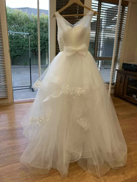 Wedding Dress/ Bridal Occasion Gown/ gift-vail