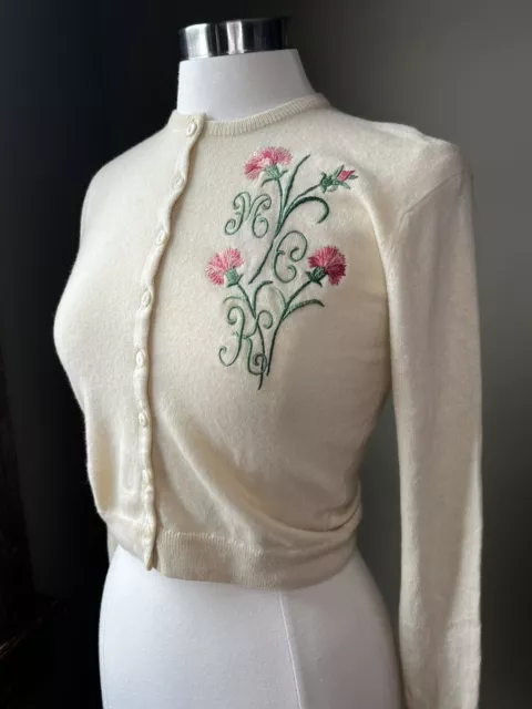 VINTAGE PRINGLE OF Scotland Cropped Floral Embroider 100% Cashmere ...