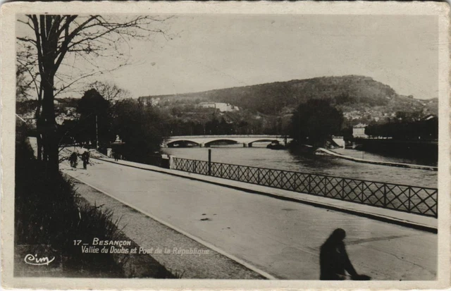 CPA Besancon Vallee Doubs et Pont de la Republique FRANCE (1098618)