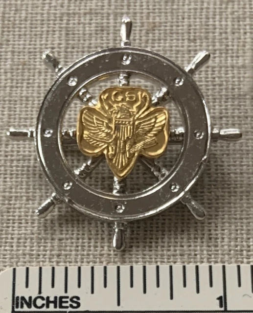 VINTAGE GIRL SCOUT MARINER Uniform PIN GS Ships Wheel Sea Scouting