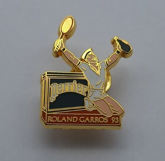 ROLAND GARROS 1993 Distintivo spilla tennis francese Open Perrier acqua