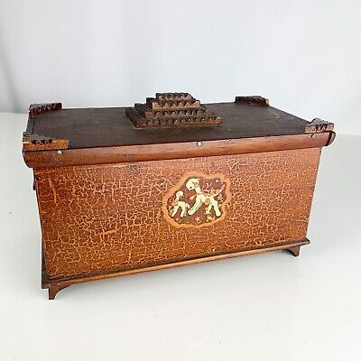 Antique Vintage Wooden Carved Tramp Art Box Primitive Folk art Wood Lidded Box