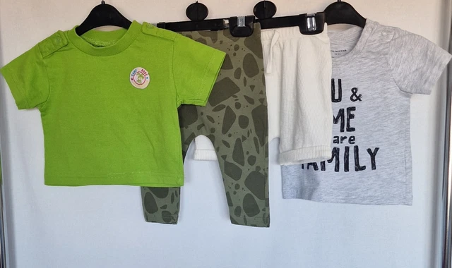 Pacchetto vestiti per bambini età 3-6 metri. Usato. Condizioni perfette. Marche miste.