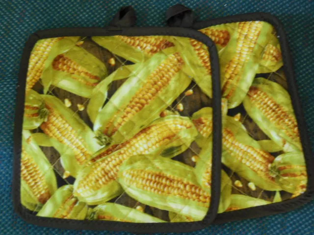 1 EARS of CORN design Potholder - hand-crafted - 8"x8"