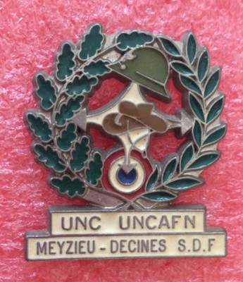 T15 Pins MILITARIA Militaire USA AEROSPACE DEFENSE COMMAND Aigle Américain 