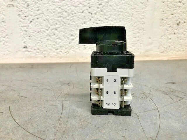 Disjoncteur 20A type D A vis 6kA 1P+N ABB | Disjoncteurs | FR