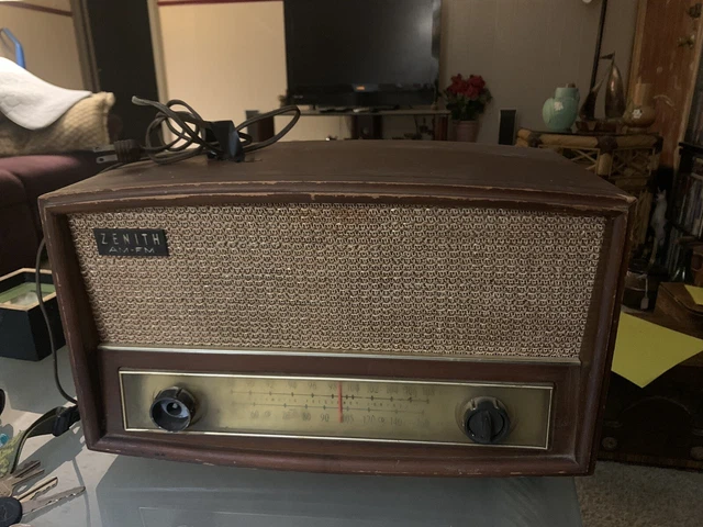 1959 Zenith C730R Tube Amp AM/FM Radio Working 1959 Zenith C730R Tube Amp AM/FM Radio Working