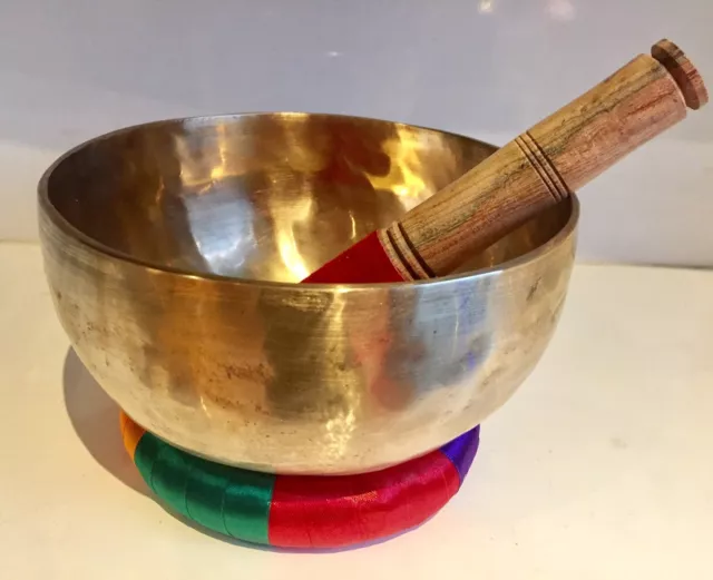 Large Hand Made Hammered Tibetan Singing Bowl 7 Inches Metals  A Cushion Gift