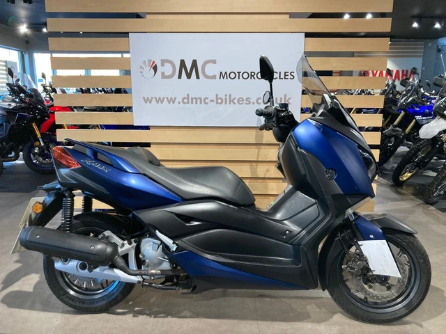 Yamaha X-Max 125