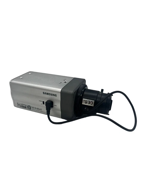 Samsung High Resolution Day & Night Color Camera Model SCC-B2311 with Lens
