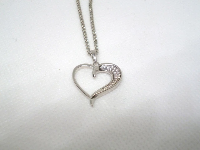 Collier Coeur Argent 925 - Pendentif Brillant CZ, Chaîne Argentée, Style Moderne, Occasion Bon état