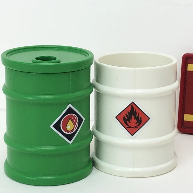 PLAYMOBIL P&M TOXIC Waste hazardous Barrel Weigh Scale & clipboard