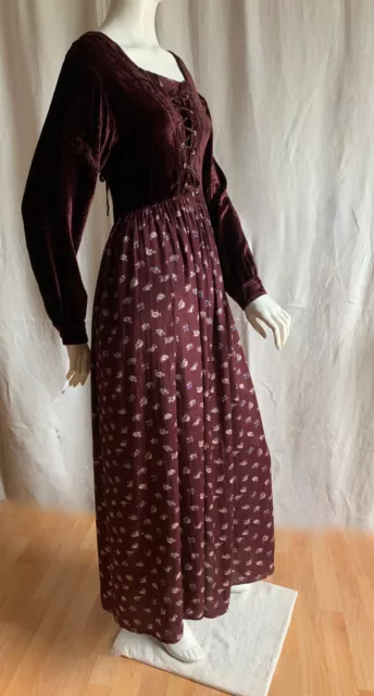 ROBE LONGUE RETRO - VINTAGE ANNEES 70 - Taille S - MORI BOHEME VELOURS