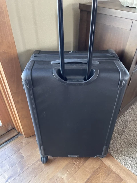 Tumi Alpha 2 Extended Trip Expandable 4 Wheeled Packing Case Spinner - Black 8