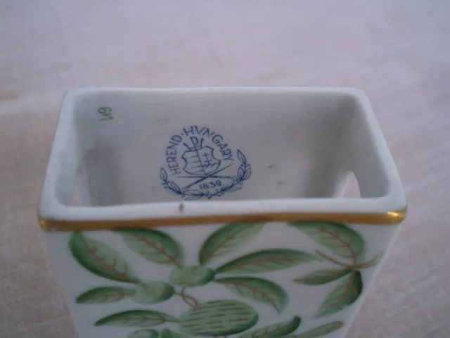 Herend little porcelain matchbox BOX Green Leaf Pattern withGreen Bird Hungary