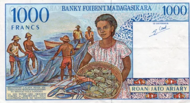 FR3-Madagasikara-1000 francs-voir état(risque déchirure, pliure, trou,etc...)