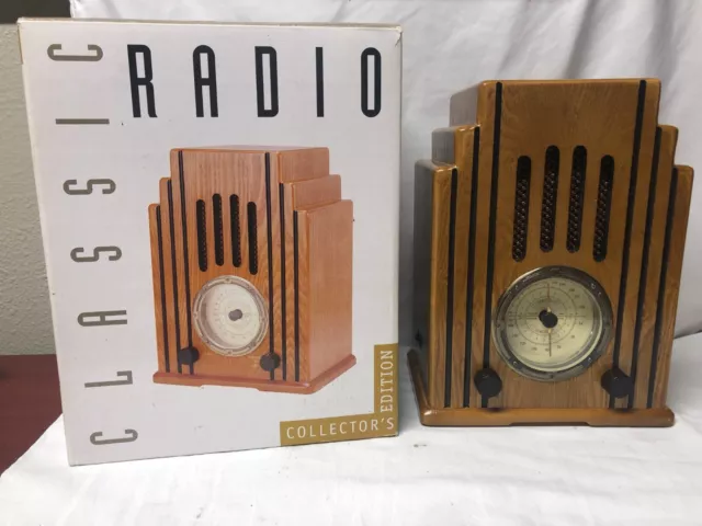 Classic Collectors Edition AM 535-1710khZ/FM 87.5-108MH Radio Model 9762 Working