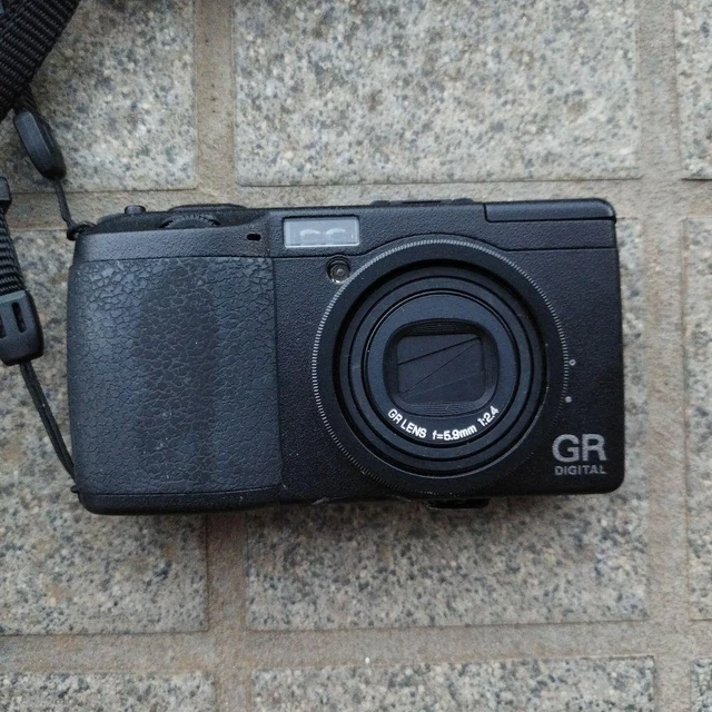 Ricoh GR DIGITAL Compact Digital Camera 8.1MP Excellent From JP