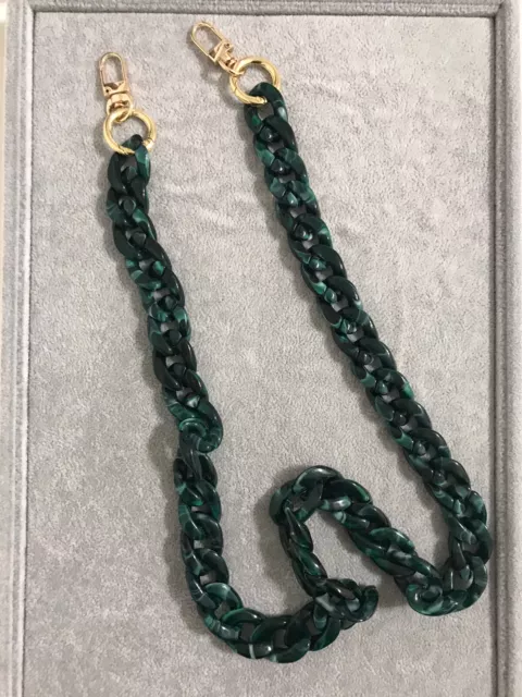 chunky chain For Mask Handbag And Sunglasses Accessory