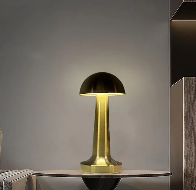 Lampada Da Tavolo a LED Touch Senza Fili Ricaricabile Per Casa Ristorante Bar 10