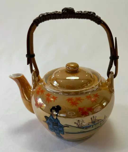 Oriental Collectable Iridescent Peach LustreWare Teapot with bamboo handle 2