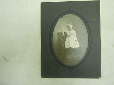 Victorian Pretty Little Girl Photo