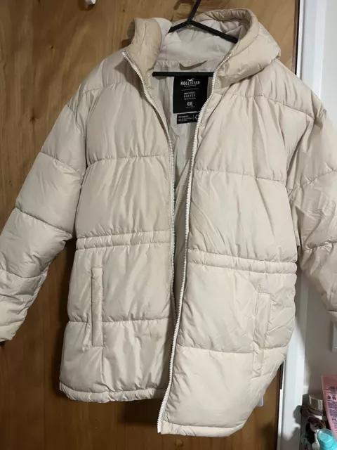 Hollister Puffer Jacket