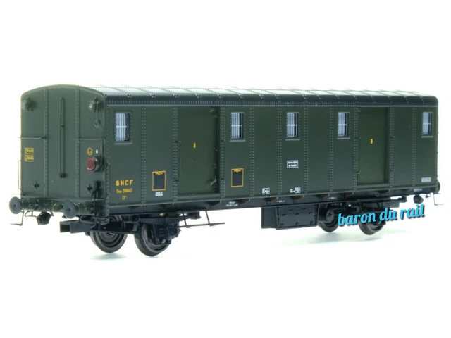 Fourgon OCEM 30 Toit noir BATTIGNOLES ép III SNCF digital-HO 1/87-REE