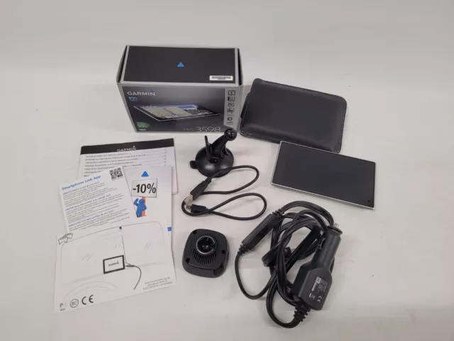 Garmin Nüvi 3598LMT-D Sat Nav in OVP. Mit schwarzem Etui.