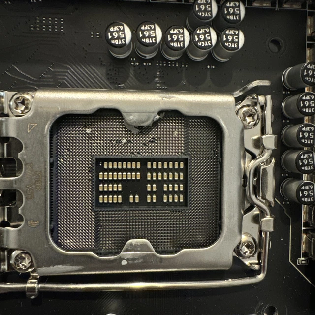 MSI Z790 GAMING plus wifi motherboard Read description. £75.00