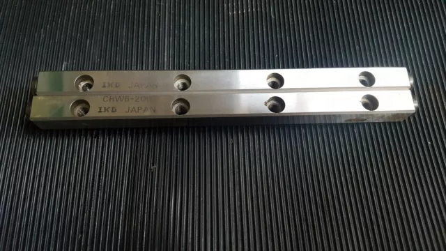 Iko Crw6-200 Roller Guide (Qty: 2) (R1S-1.7B2)