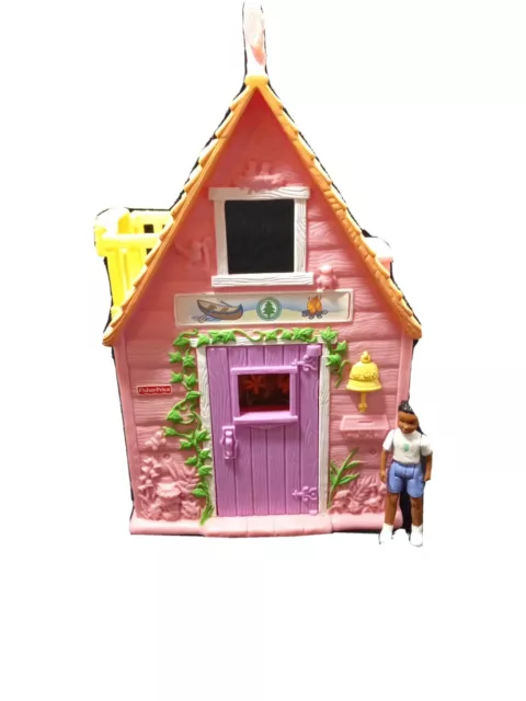 Fisher-Price Loving Family Sweet Streets Camping Cabin House playset Mattel 2003