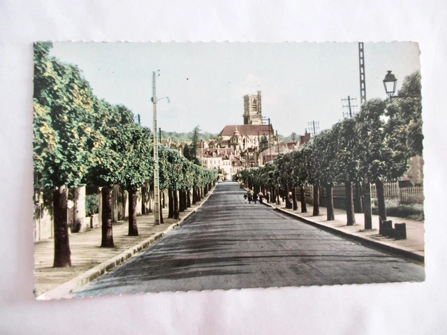 58 Clamecy - L'Avenue de la Gare