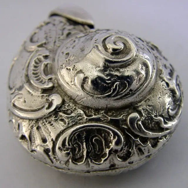 English Novelty Sterling Silver Shell Pill Box 1976 Unusual