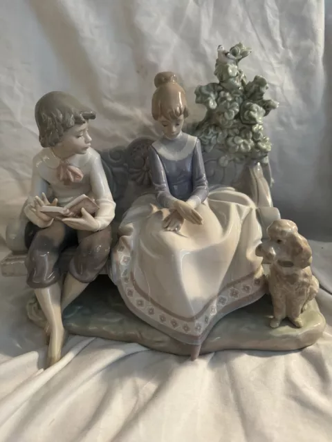 RARE LARGE Lladro 5442 Poetry of Love 9.5x9.5x6.5 Porcelain Spain No Defects