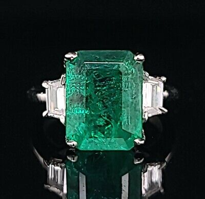 Platinum  Engagement Ring 3.72Ct. Gem Green Colombian Emerald Cert